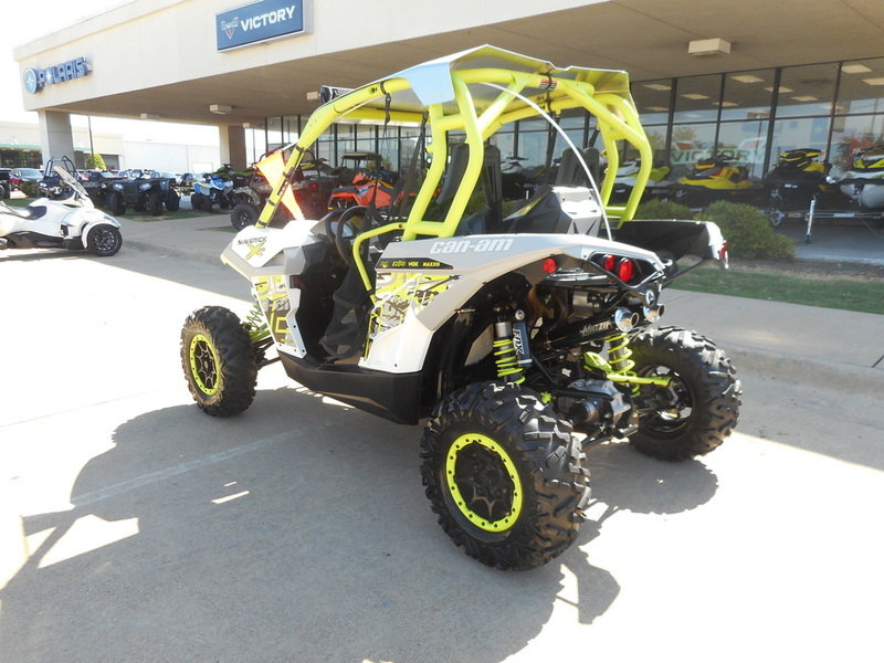 2015 Can-Am Select Model