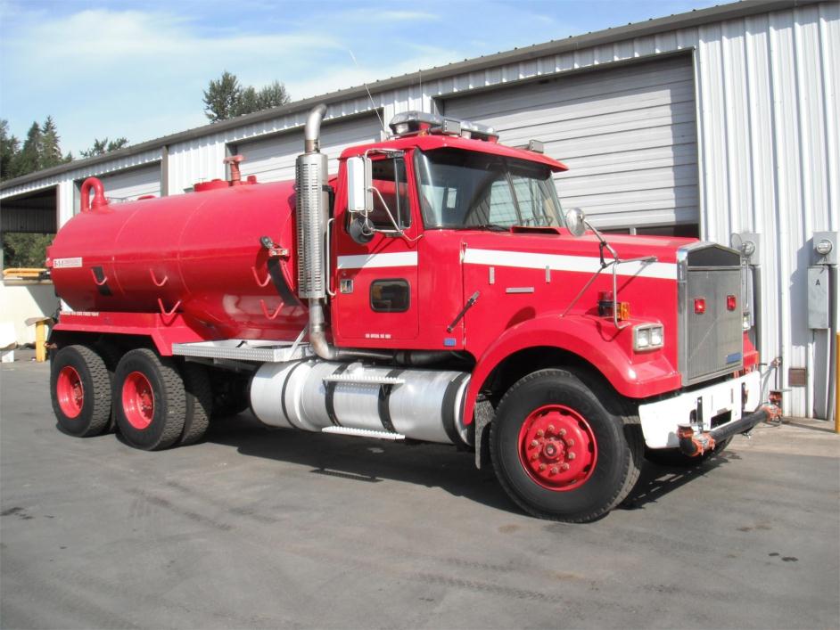 1988 White/Gmc Wcl64t  Water Truck