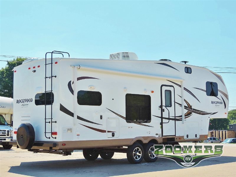 2017 Forest River Rv Rockwood Signature Ultra Lite 8280WS