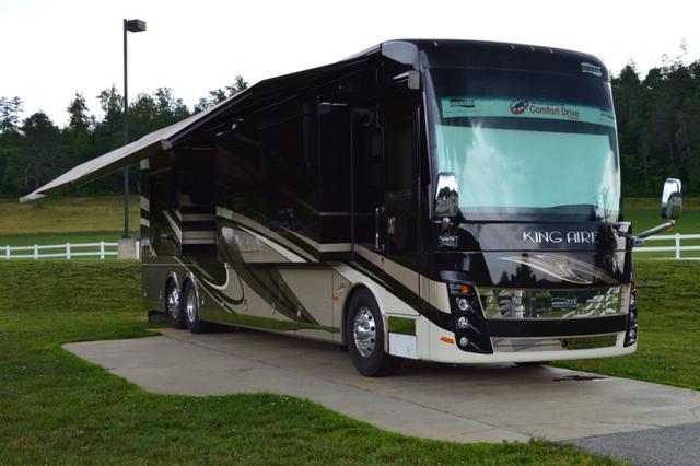 2016 Newmar KING AIRE 4519