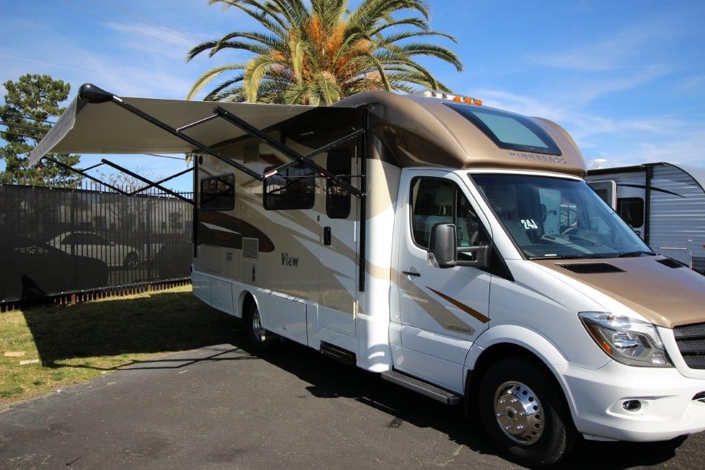 2016 Winnebago View WM524J