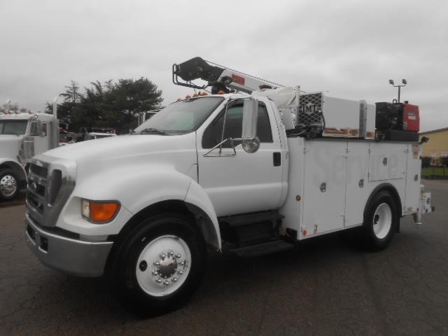 2005 Ford F750  Utility Truck - Service Truck