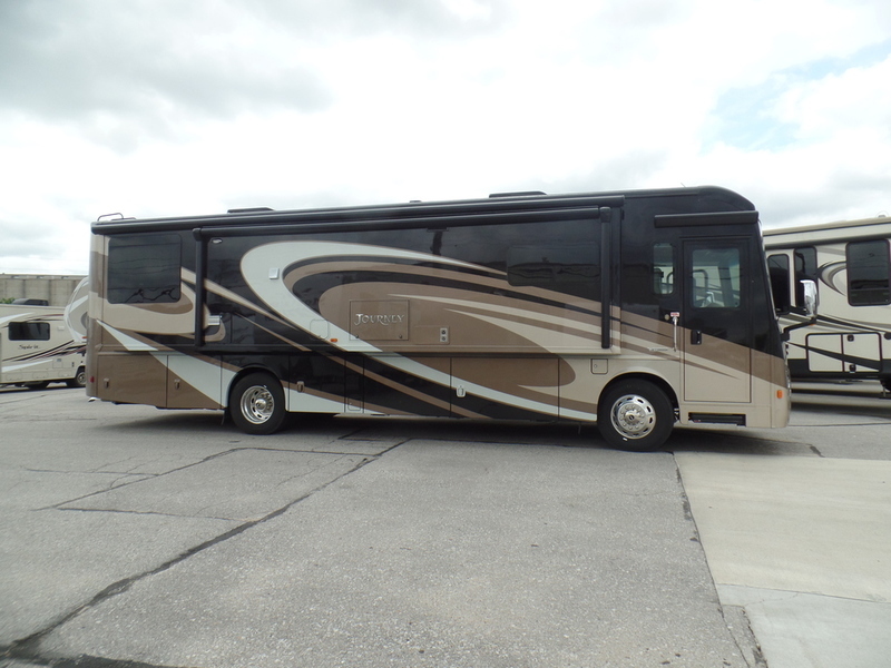 2017 Winnebago Industries, Inc JOURNEY WKP36M