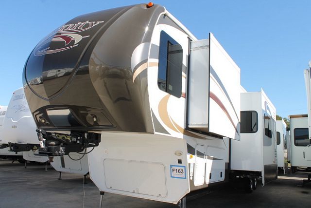 2013 Dutchman Infinity 3855FL