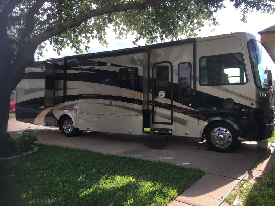 2008 Tiffin Motorhomes Allegro Bay 37DB