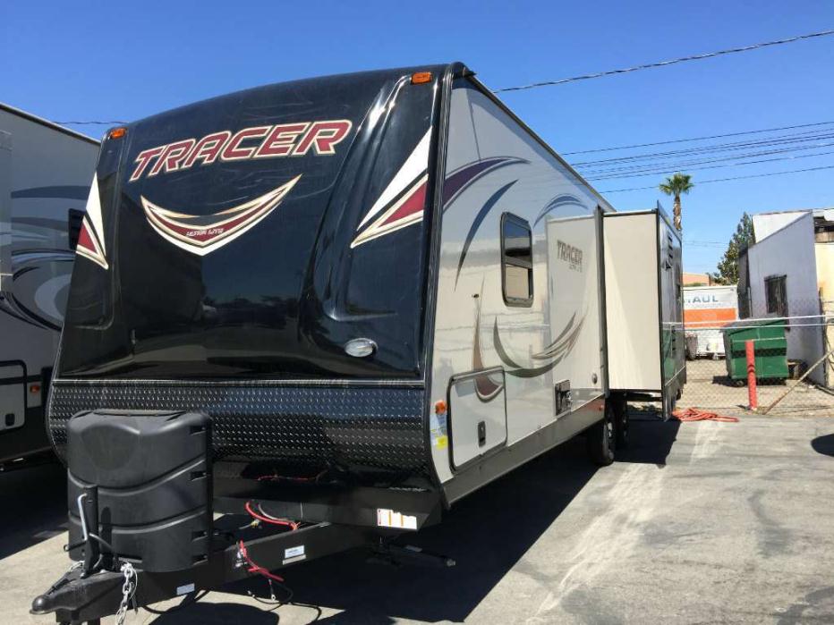 2017 Prime Time Tracer 2850RED