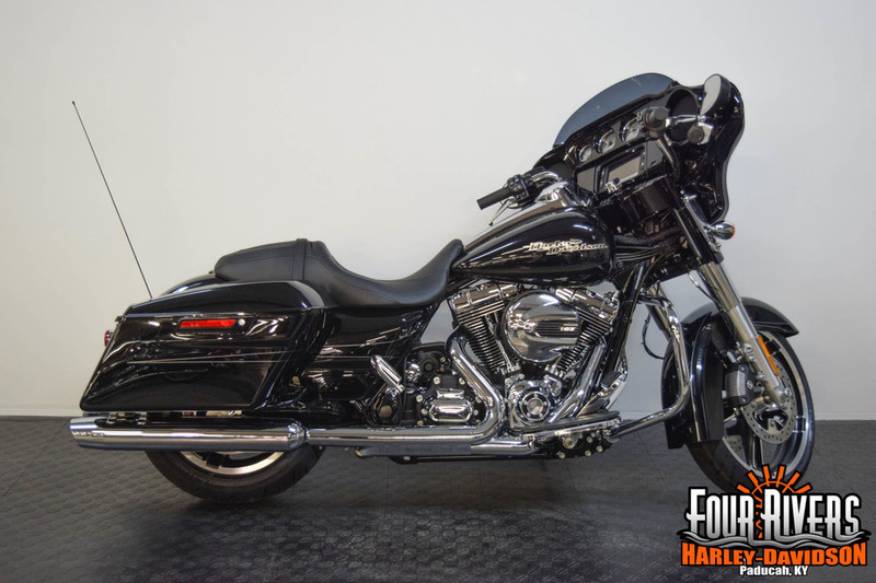 2014 Harley-Davidson FLD - Dyna Switchback