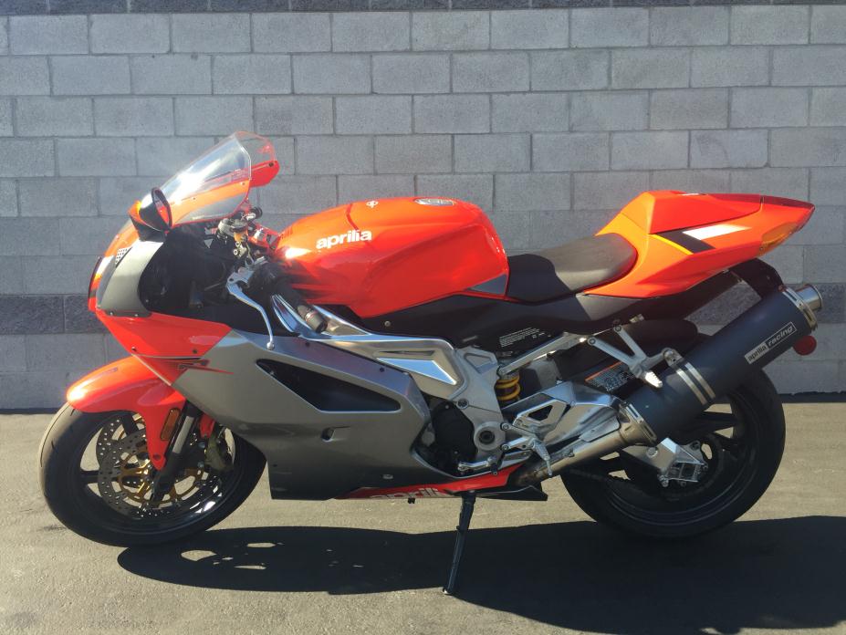 2004 Aprilia RSV 1000 MILLE