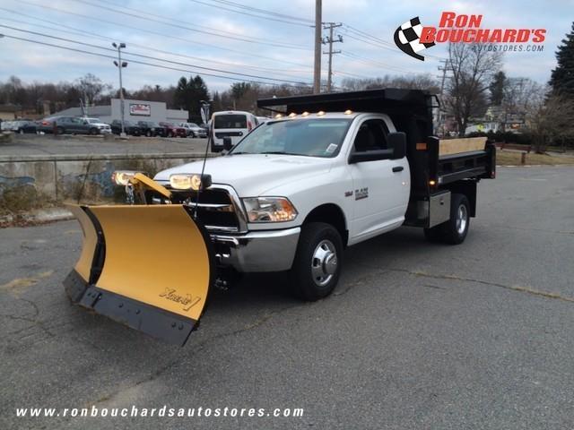 2015 Ram 3500 Chassis  Dump Truck