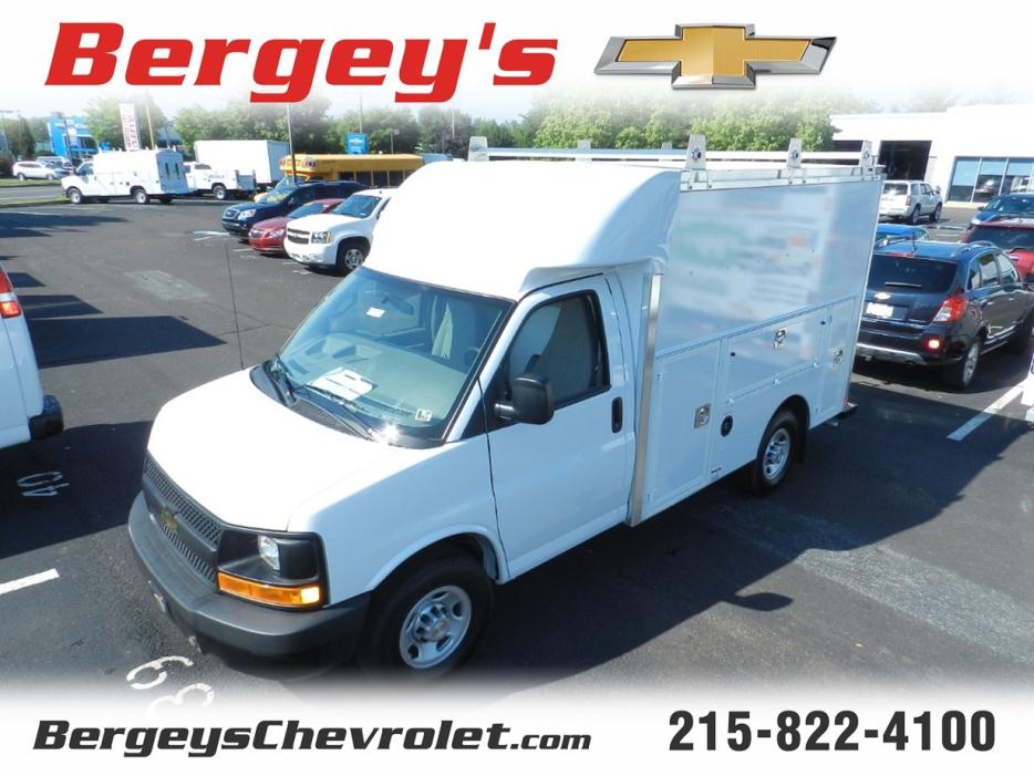 2016 Chevrolet Express Commercial Cutaway  Cargo Van