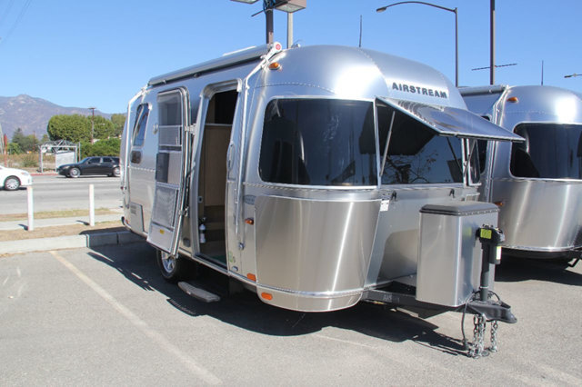 2017 Airstream 19 Flying Cloud