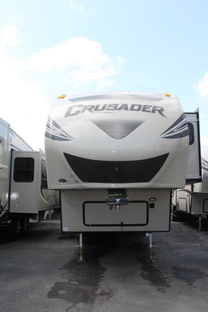 2017 Prime Time Crusader 315RST