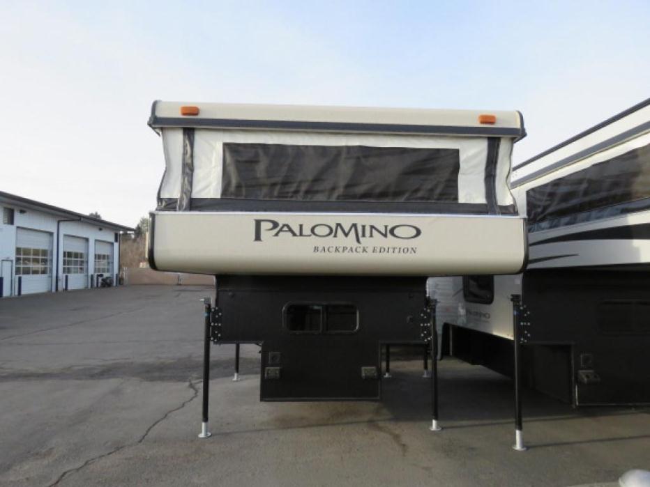 2016 Palomino Backpack SS-550