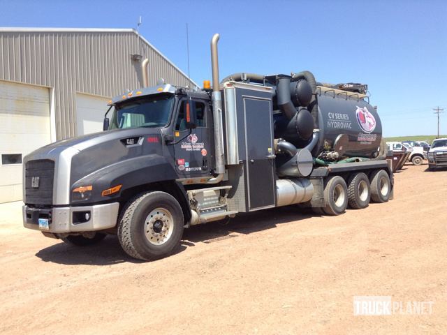 2014 Cat Ct660l  Vacuum Truck