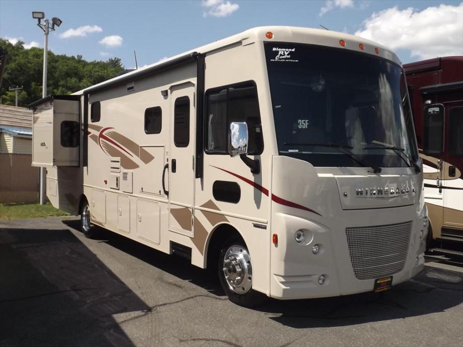 2017 Winnebago Vista LX 35F