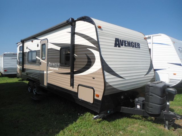 2015 Prime Time Manufacturing Prime Time Avenger 26BH