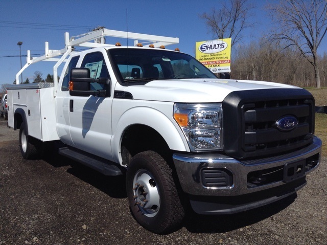 2015 Ford F-350sd  Cab Chassis