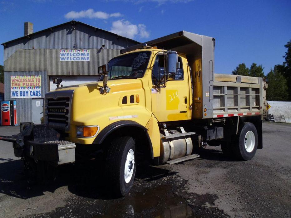 2001 Sterling L8500  Dump Truck