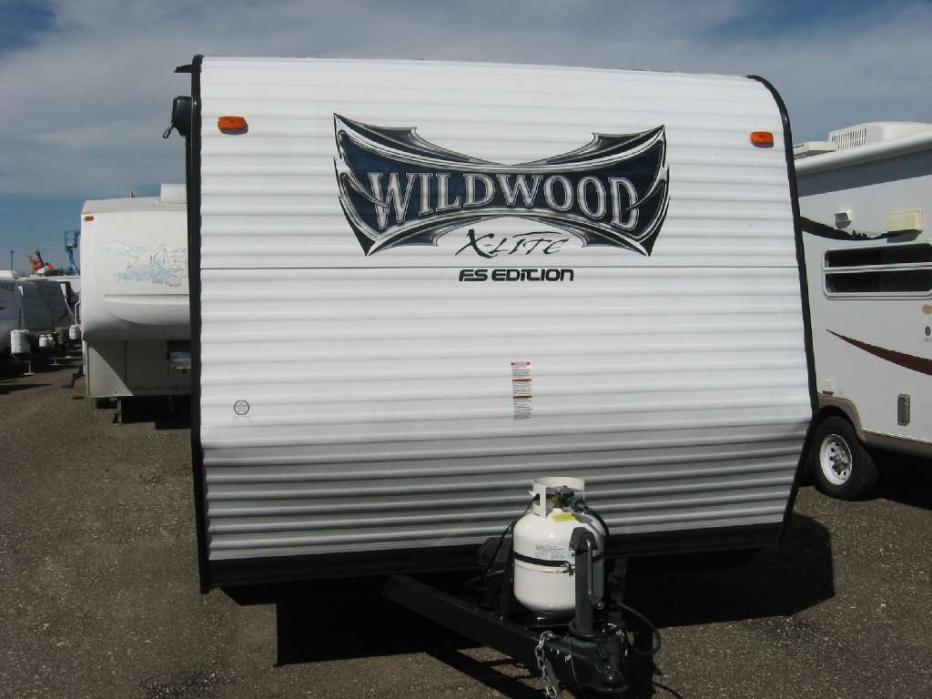2015 Forest River Wildwood X-Lite 205RD