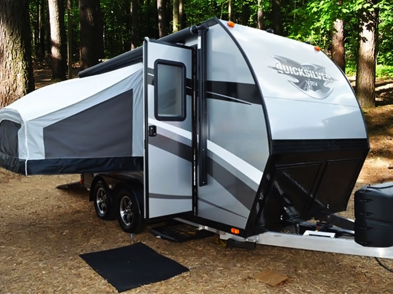 2017 Livinlite Quicksilver VRV 6x15