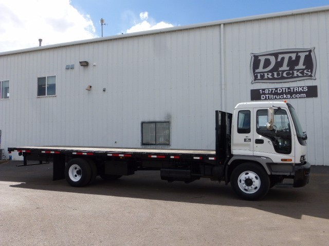 2006 Chevrolet T-7500  Flatbed Truck