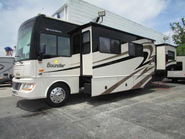 2009 Fleetwood Bounder 38P