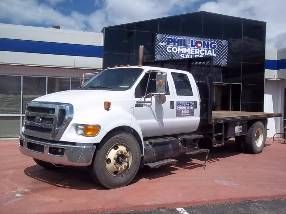 2011 Ford F650  Flatbed Truck