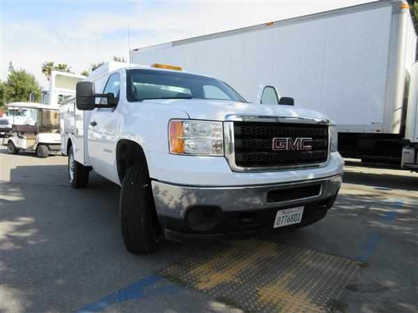 2011 Gmc Sierra 2500 Hd  Box Truck - Straight Truck