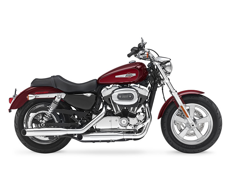 2016 Harley-Davidson XL1200C Sportster 1200 Custom