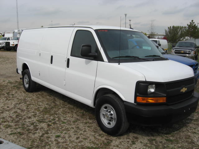2014 Chevrolet Express G2500  Cargo Van