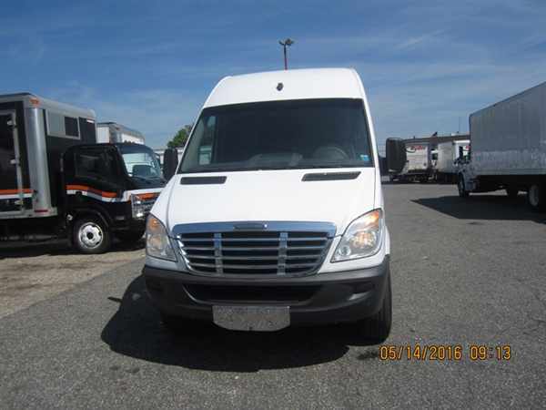 2008 Freightliner Sprinter 2500  Cargo Van