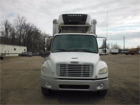 2006 Freightliner Business Class M2 106  Refrigerated Truck