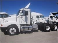 2009 Freightliner Century Class  Conventional - Day Cab