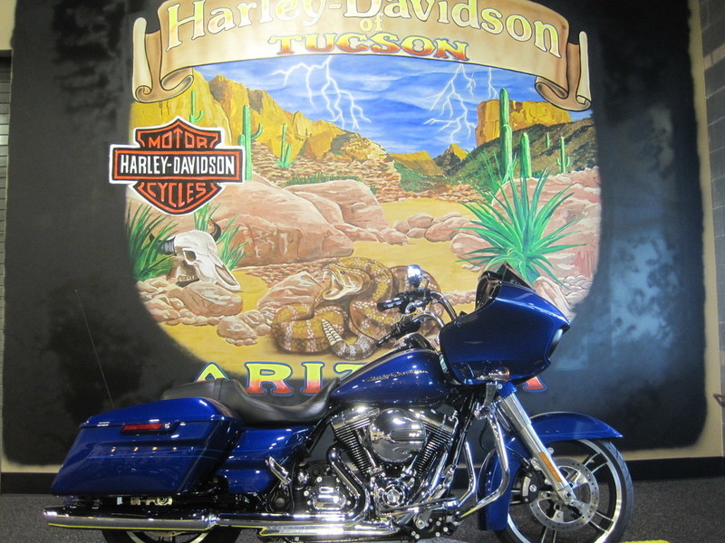2013 Harley-Davidson FLD - Dyna Switchback