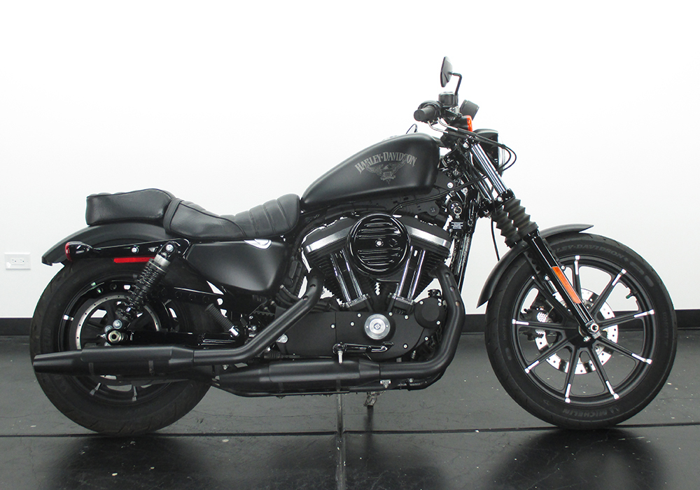 2016 Harley-Davidson Sportster Iron 883 XL883N