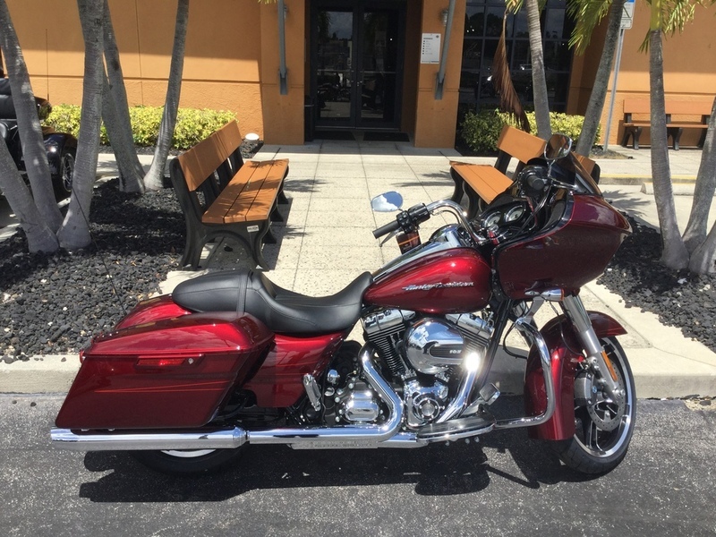 2009 Harley-Davidson FLHX - Street Glide