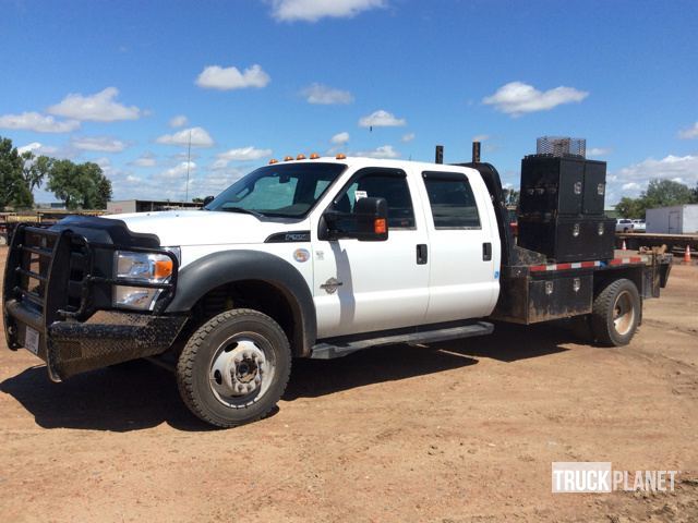 2012 Ford F-550 Super Duty 4x4  Flatbed Truck