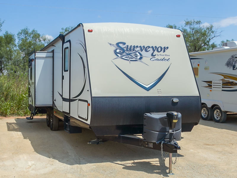 2015 Forest River Surveyor Couples Coach 265RLDS