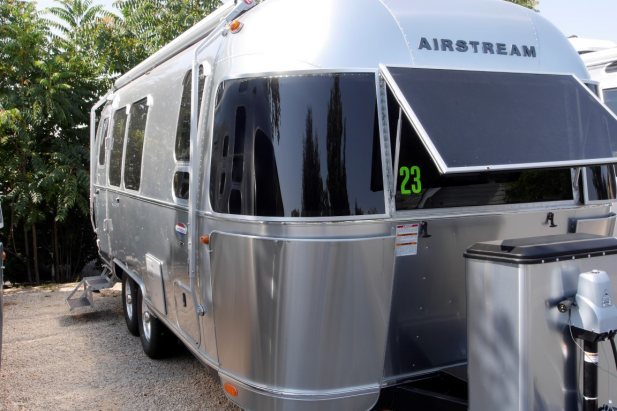 2017 Airstream International Signature 23FB