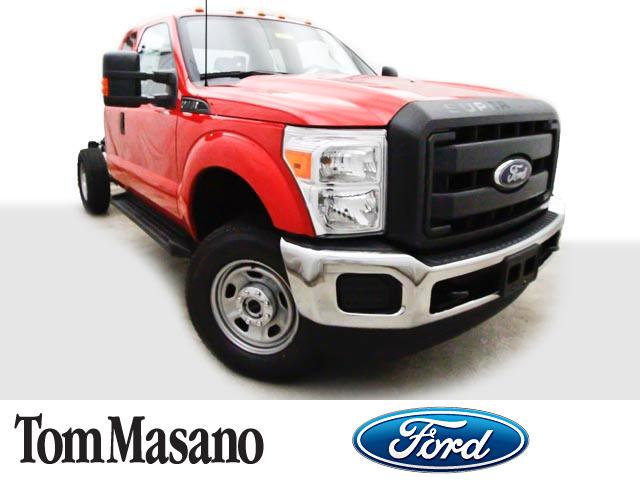 2016 Ford Super Duty F-350 Srw Cab-Chassis  Cab Chassis