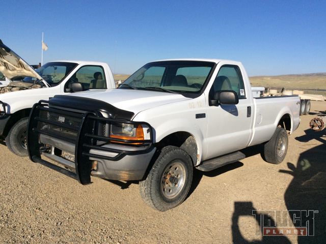 2000 Ford F-250 4x4  Pickup Truck