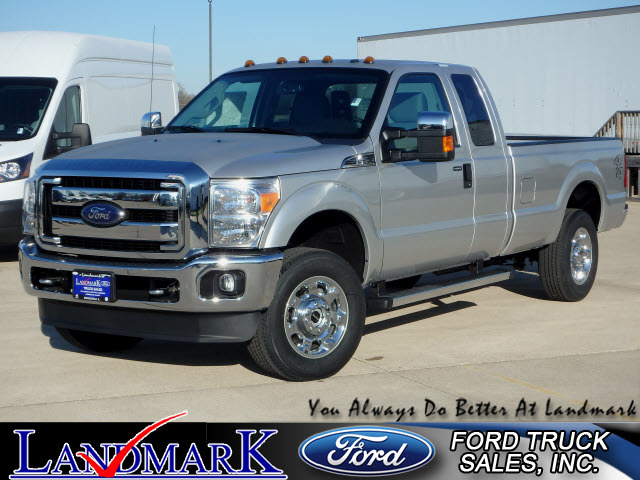 2016 Ford F-250 Super Duty  Pickup Truck