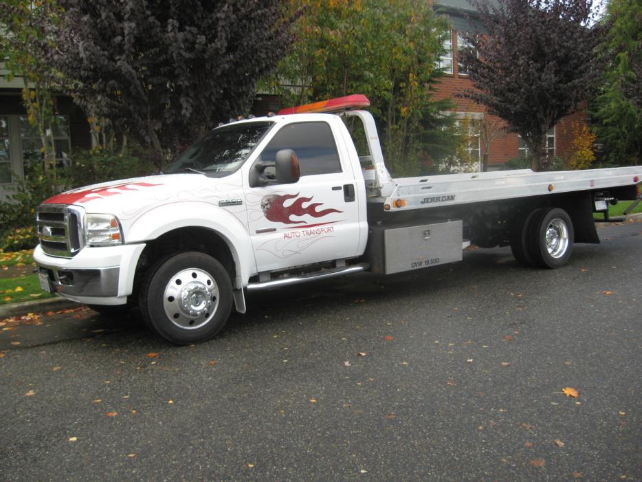 2006 Ford F550  Rollback Tow Truck