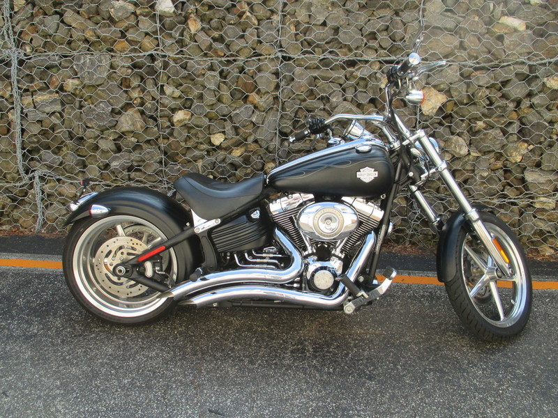 2011 Harley-Davidson FXCWC - Softail Rocker C