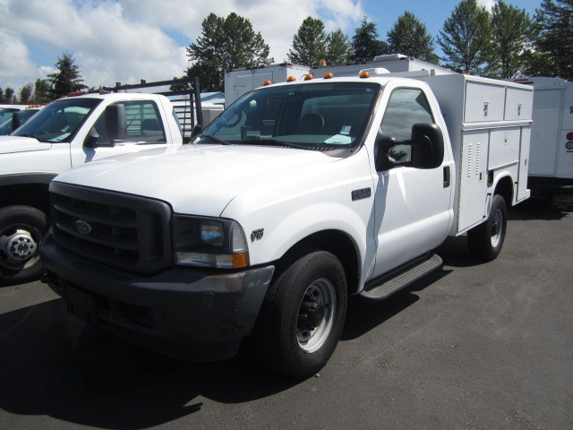 2002 Ford F350  Utility Truck - Service Truck