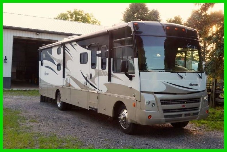 2011 Winnebago Sightseer 35J