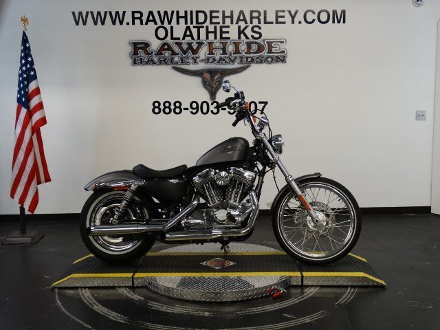 2012 Harley-Davidson Sportster 1200 Custom XL1200C