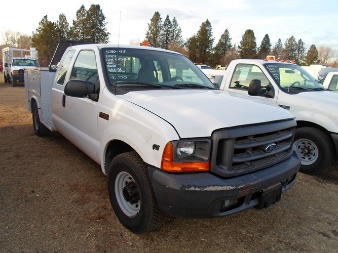 2002 Ford F250  Utility Truck - Service Truck