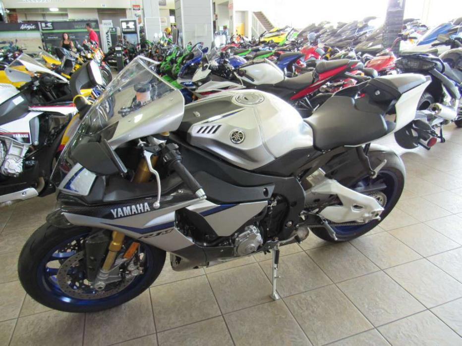 2015 Yamaha RAIDER S
