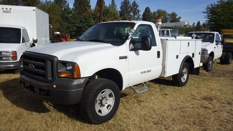 2001 Ford F350  Utility Truck - Service Truck